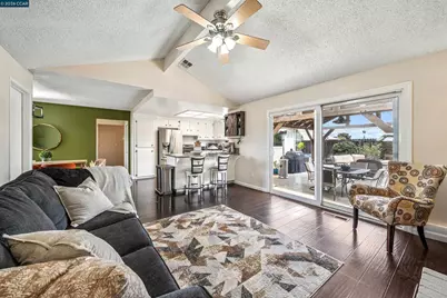 2115 Ackerman Dr, Pittsburg, CA 94565 - Photo 30