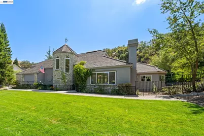 190 Silver Pine Ln, Danville, CA 94506 - Photo 2