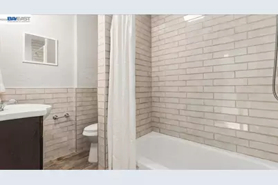 5817 Seminary Ct., Oakland, CA 94605 - Photo 14