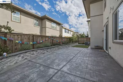 1658 Gobind Blvd, Mountain House, CA 95391 - Photo 22