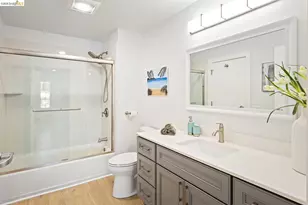 201 3rd St, Oakland, CA 94607 - Photo 22