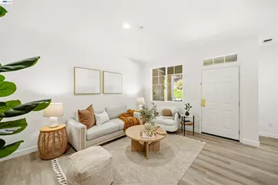 139 Windward Cmn #6, Livermore, CA 94551 - Photo 4