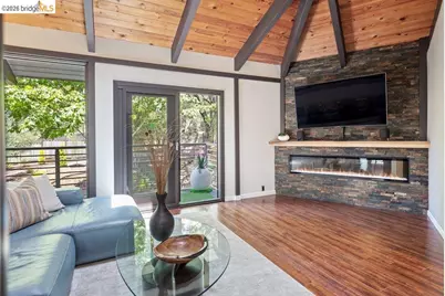 221 Amend Ct, El Sobrante, CA 94803 - Photo 20