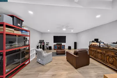 2444 Fitzpatrick St, San Pablo, CA 94806 - Photo 36