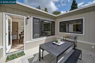 1221 Oakmont Dr, Walnut Creek, CA 94595 - Photo 22