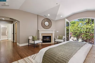 71 Scenic Drive, Orinda, CA 94563 - Photo 28
