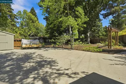 2737 San Antonio Dr, Walnut Creek, CA 94598 - Photo 58
