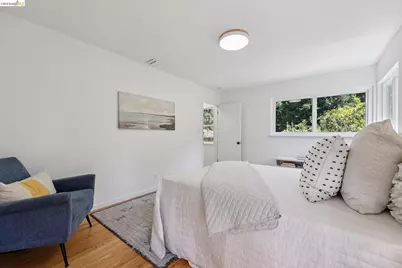 2 Mall Court, Oakland, CA 94611 - Photo 44