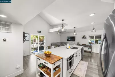 305 Virginia Dr, Livermore, CA 94550 - Photo 14