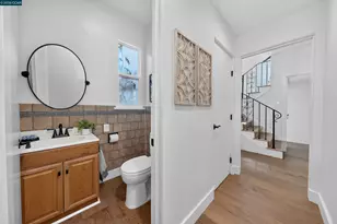 907 Glendome Cir, Oakland, CA 94602 - Photo 22