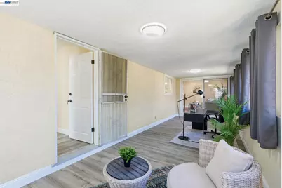 1204 Vistagrand Dr, San Leandro, CA 94577 - Photo 28