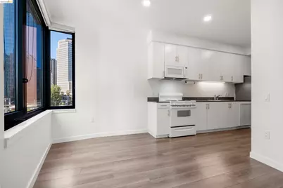 285 Main Street #404, San Francisco, CA 94105 - Photo 2