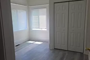 1056 55th St, Oakland, CA 94608 - Photo 14