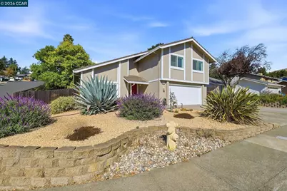 881 Oxford Way, Benicia, CA 94510 - Photo 4
