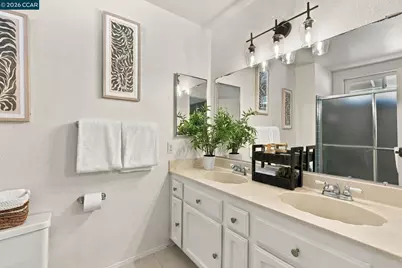 881 Oxford Way, Benicia, CA 94510 - Photo 30