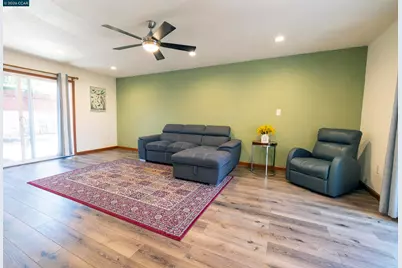 1501 Lassen Ct, Vallejo, CA 94591 - Photo 22