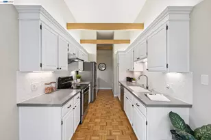 85 Samaria Ln, Oakland, CA 94619 - Photo 10