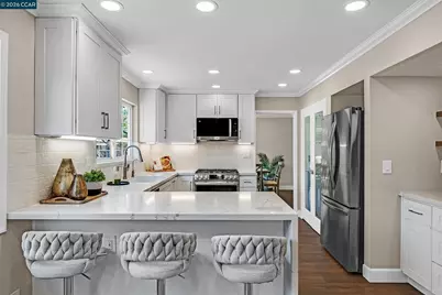 11698 Serra Ct, Dublin, CA 94568 - Photo 14