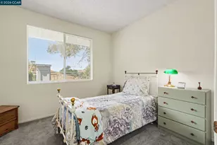 116 Whaler Cir, Hercules, CA 94547 - Photo 12