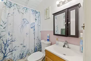 24024 Park St, Hayward, CA 94541 - Photo 34