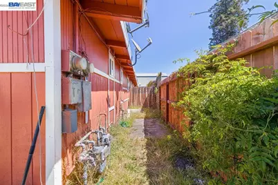 24024 Park St, Hayward, CA 94541 - Photo 38