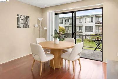 8 Commodore Dr #C359, Emeryville, CA 94608 - Photo 8