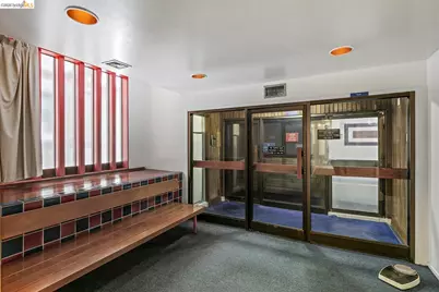 8 Commodore Dr #C359, Emeryville, CA 94608 - Photo 42