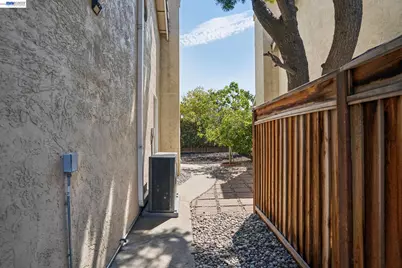 2932 Barrington Terrance, Fremont, CA 94536 - Photo 36