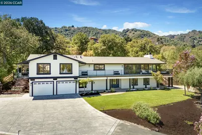 481 Montcrest Pl, Danville, CA 94526 - Photo 2