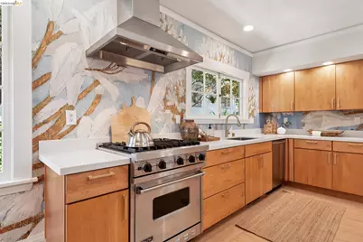 72 Portsmouth, Piedmont, CA 94610 - Photo 16