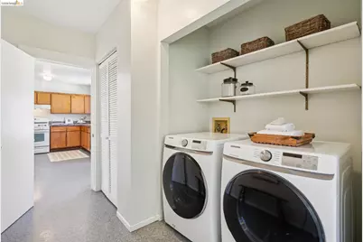 3027 Regent St, Berkeley, CA 94705 - Photo 20
