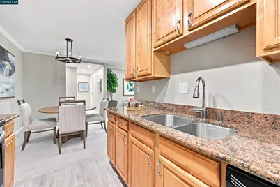 185 Sierra Dr #203, Walnut Creek, CA 94596 - Photo 8