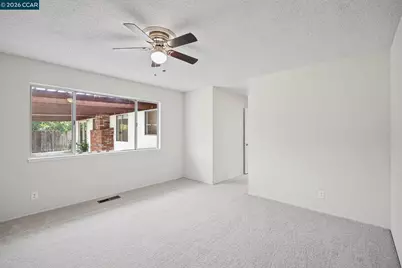 879 Greenway Dr, Martinez, CA 94553 - Photo 22
