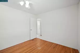 879 Greenway Dr, Martinez, CA 94553 - Photo 34