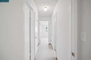 879 Greenway Dr, Martinez, CA 94553 - Photo 26