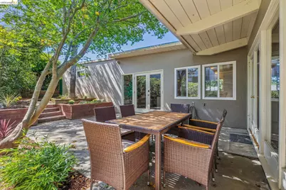 1024 Overlook Rd, Berkeley, CA 94708 - Photo 36