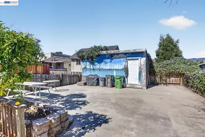 2244 20th St, Oakland, CA 94606 - Photo 50