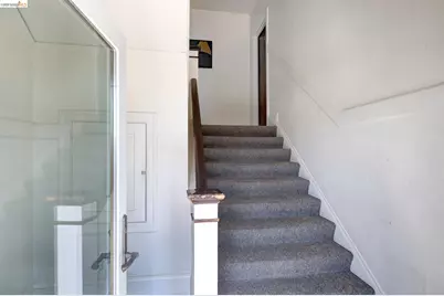 873 Erie, Oakland, CA 94610 - Photo 32