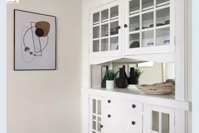 873 Erie, Oakland, CA 94610 - Photo 14