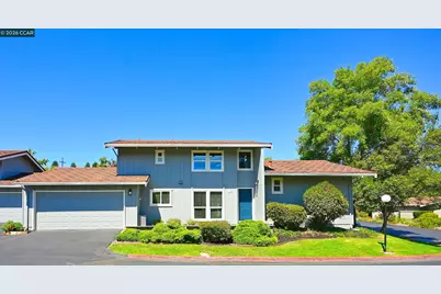 48 Rolling Green Circle, Pleasant Hill, CA 94523 - Photo 2