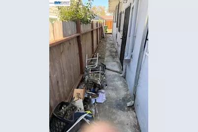1824 99th Ave, Oakland, CA 94603 - Photo 26