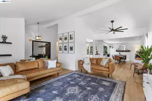 5736 Medallion Ct, Castro Valley, CA 94552 - Photo 14