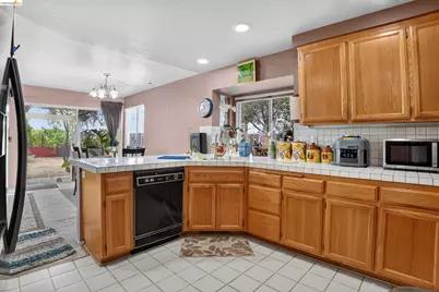 4148 Meadow Lake St, Antioch, CA 94531 - Photo 14