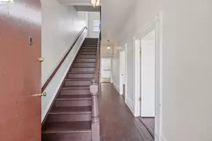 1025 55th St, Oakland, CA 94608 - Photo 8