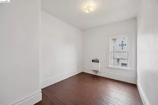 1025 55th St, Oakland, CA 94608 - Photo 26