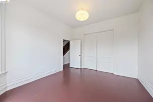 1025 55th St, Oakland, CA 94608 - Photo 12