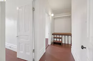 1025 55th St, Oakland, CA 94608 - Photo 28