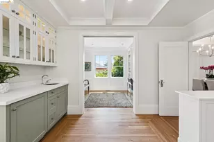 6115 Ocean View Dr, Oakland, CA 94618 - Photo 24
