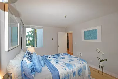 303 Adams St #109, Oakland, CA 94610 - Photo 22