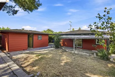 68 Water St, Bay Point, CA 94565 - Photo 38